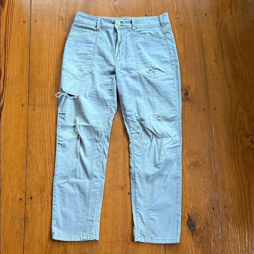 PILCRO grey distressed pants 30